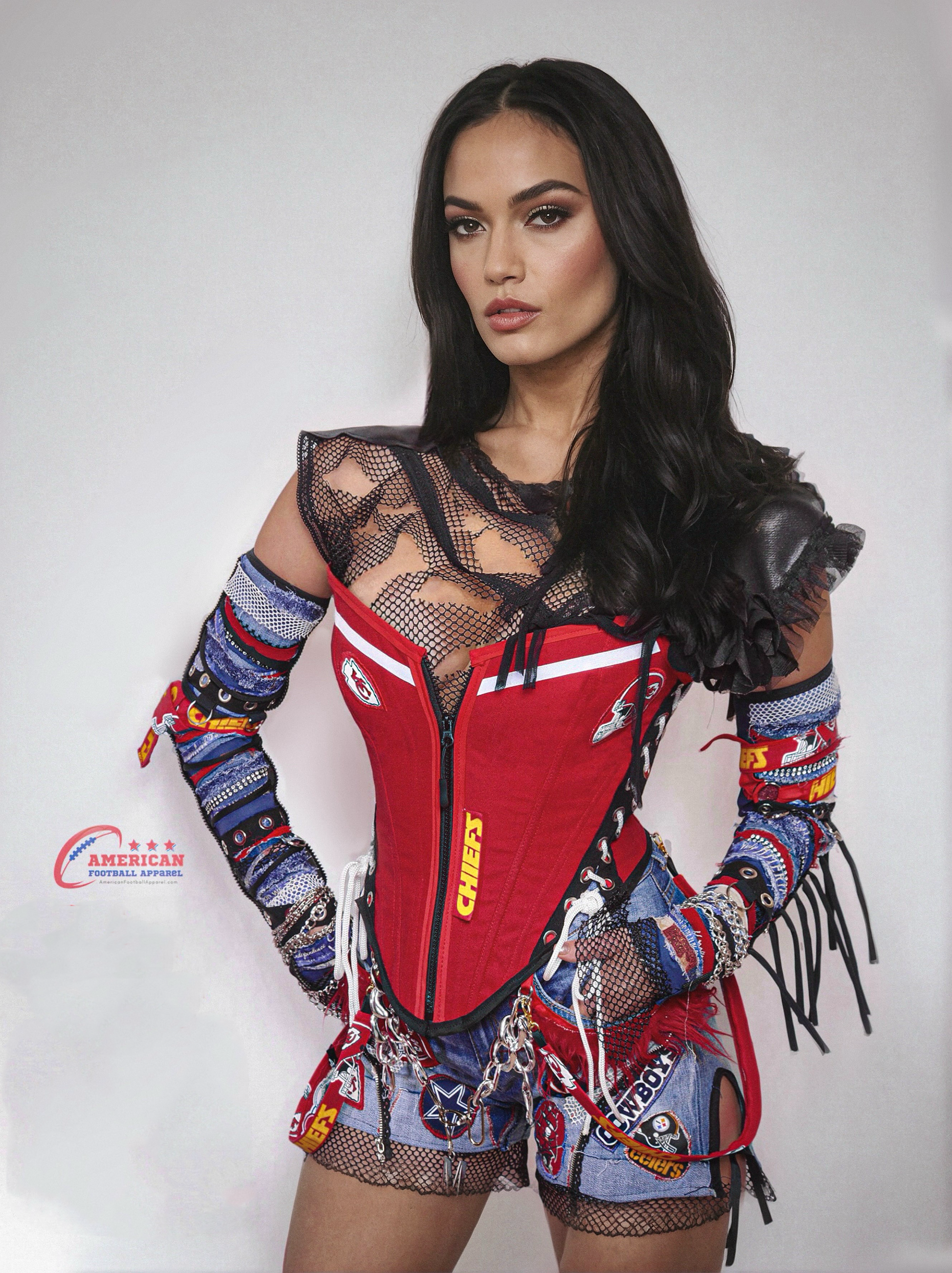 Grunge jeans and zippers gloves - Mologoko Couture
