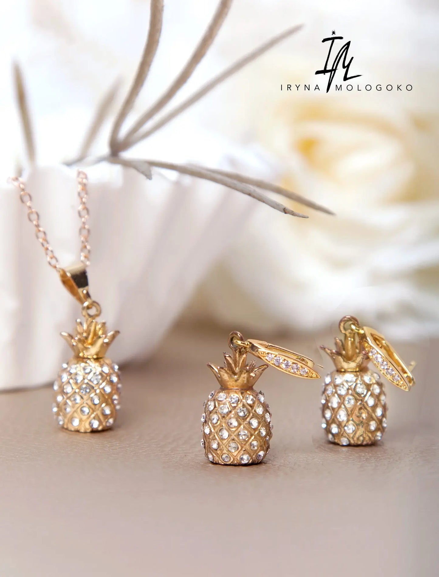 Pineapple Earrings and Necklace Set - Mologoko Couture