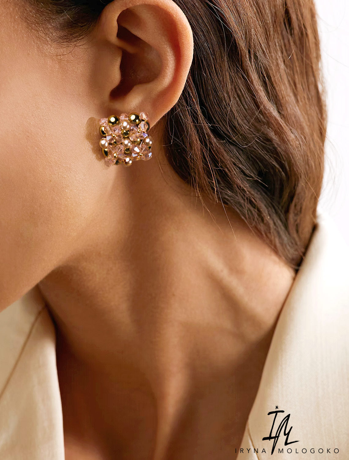 BLUSH PINK GOLD BEADED SQUARE STUD EARRINGS