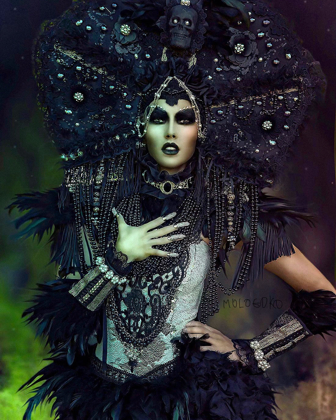Black Queen, Queen of the Damned, Halloween Costume, Vampire, House of the Dragon - Mologoko Couture