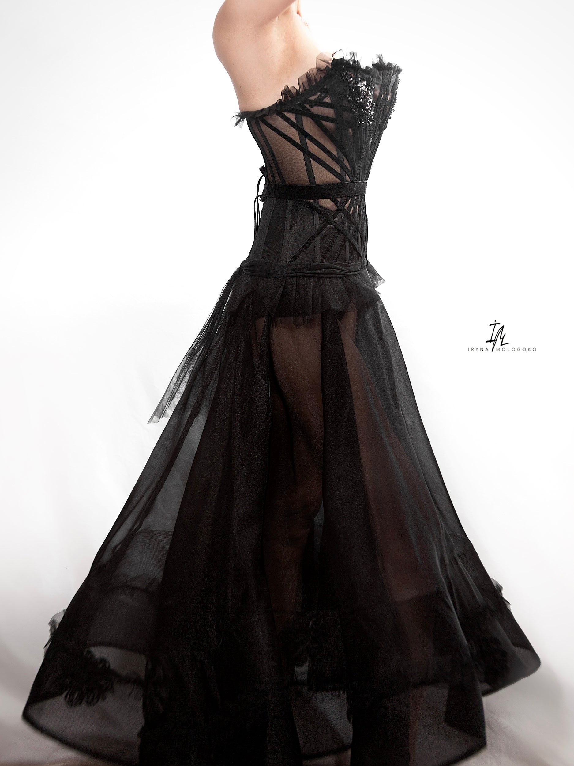 Syrena Red Carpet Style Goth Corset - Mologoko Couture