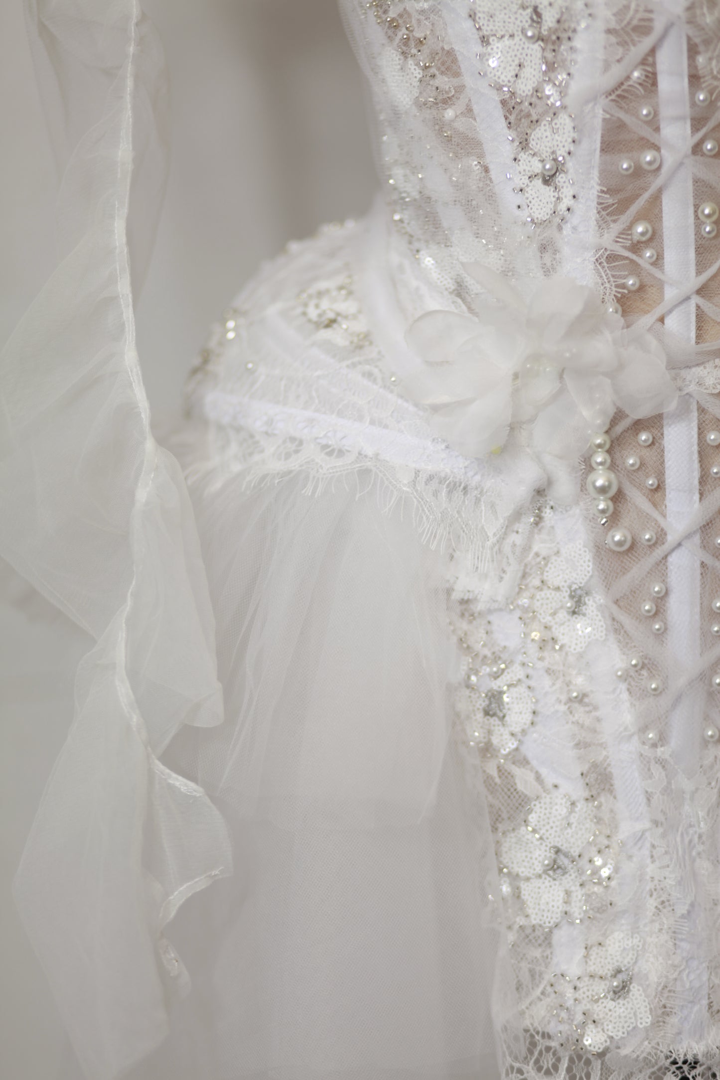 Baroque White Bridal Couture One-Of-A-Kind Gown Set