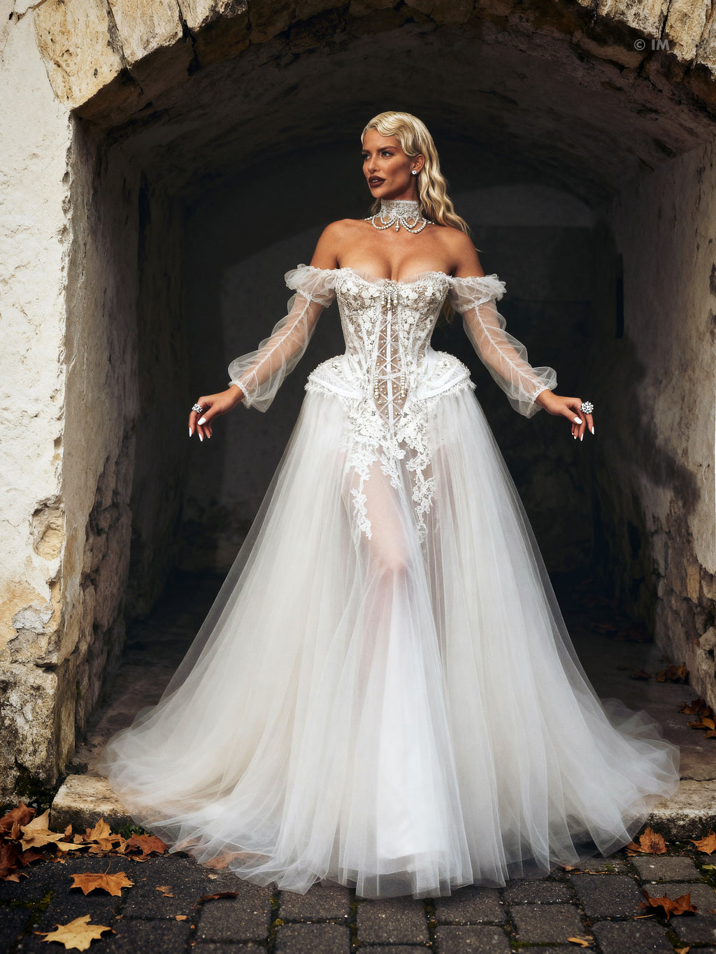 Baroque White Bridal Couture One-Of-A-Kind Gown Set