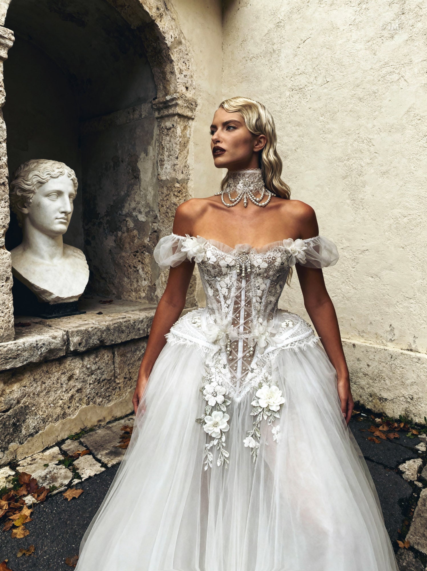 Baroque White Bridal Couture One-Of-A-Kind Gown Set