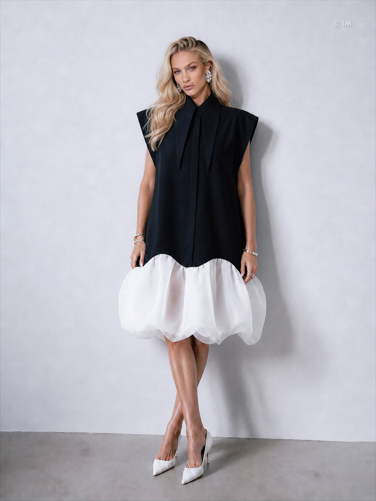 Matilda 10" Long Collar Bubble Midi Dress