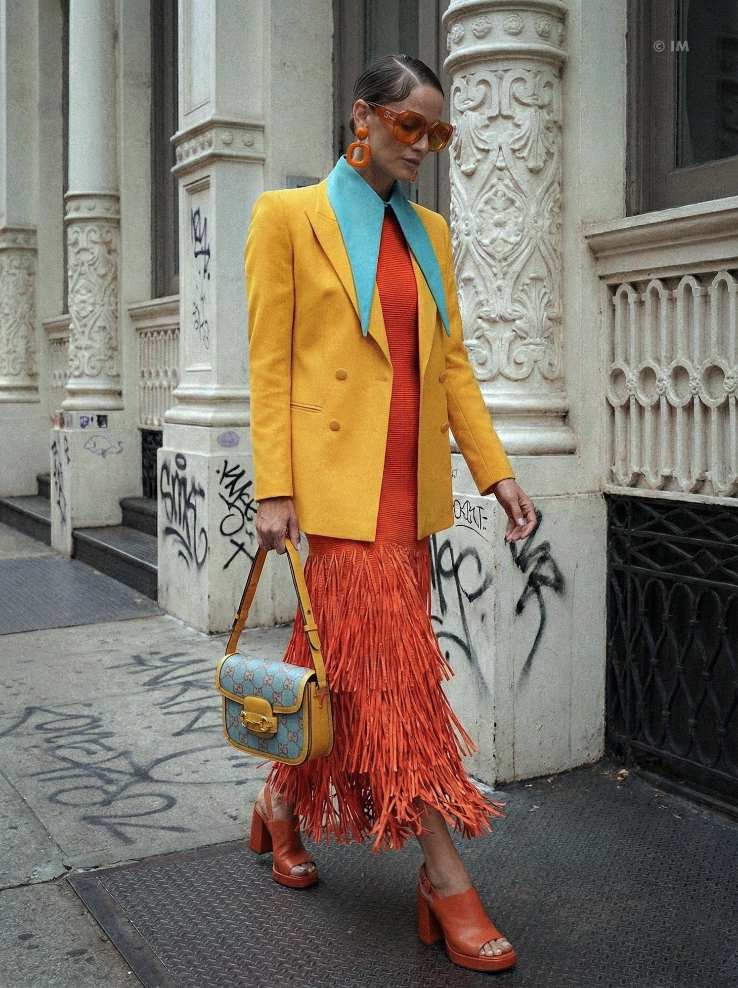 The Baroness Large Detachable Pointy Collar