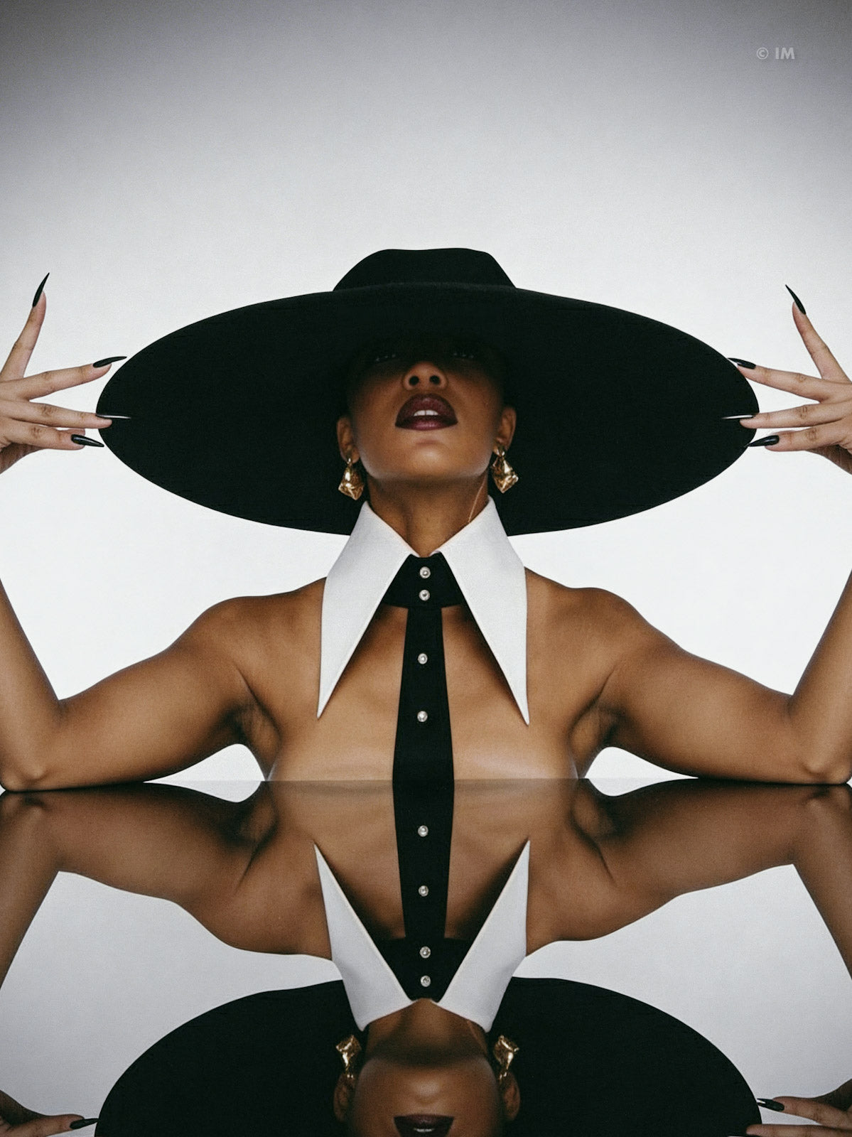 Tuxedo Detachable Collar with Tie and Rhinestones