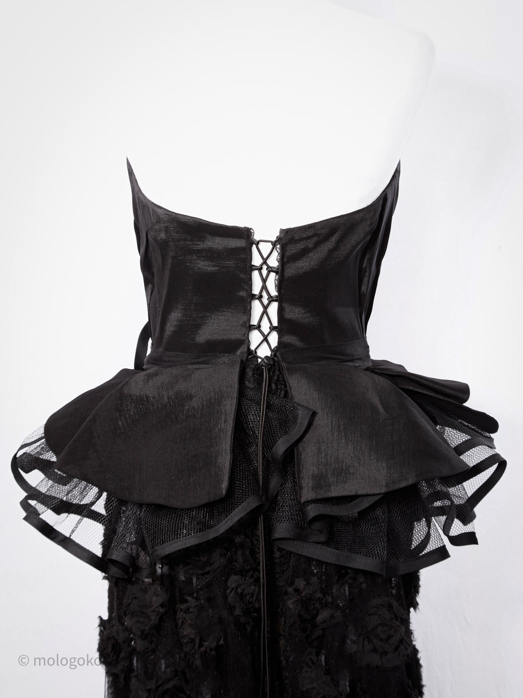 Dina Red Carpet Style Corset with Peplum and Flower - Mologoko Couture