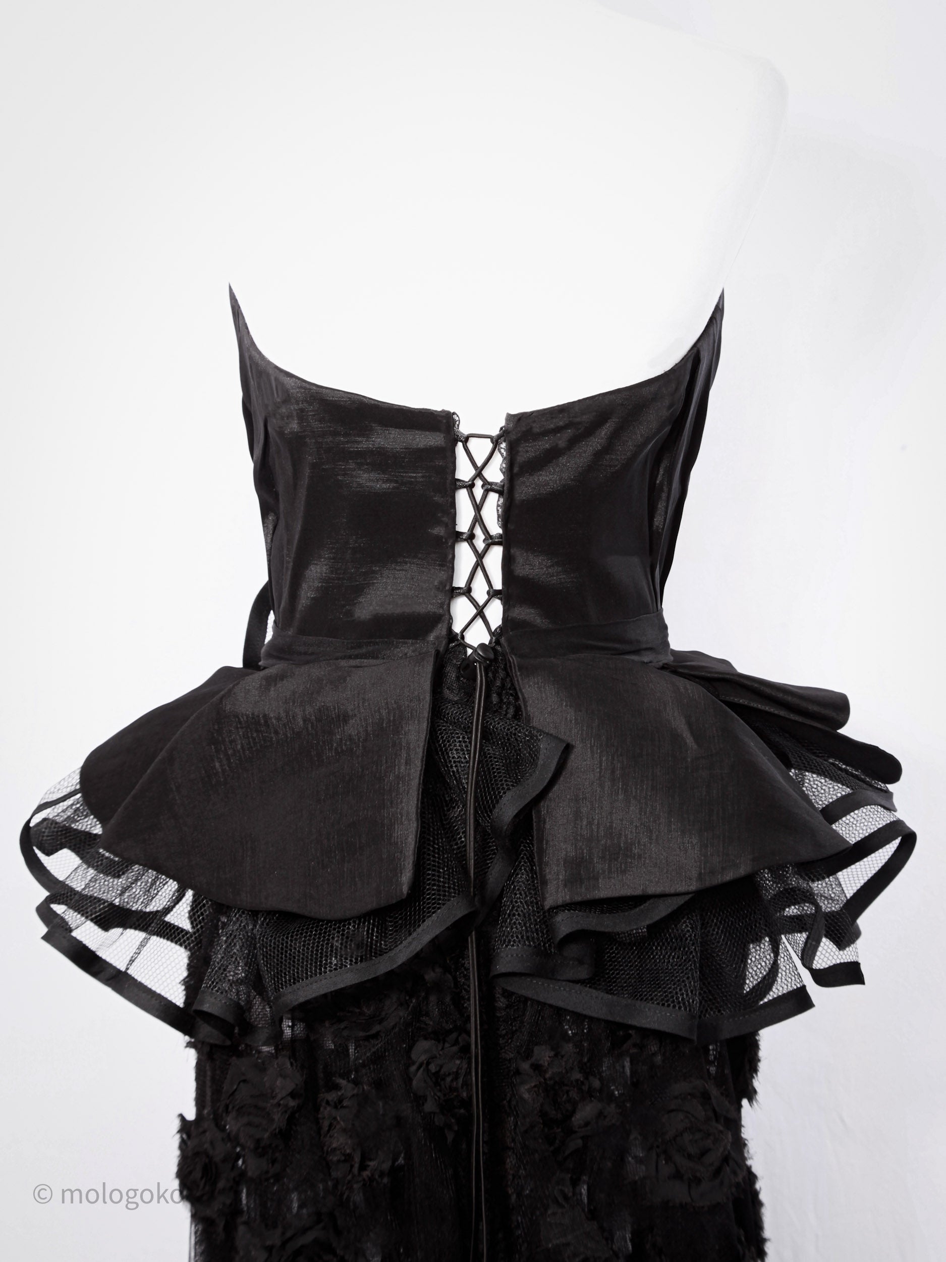 Dina Red Carpet Style Corset with Peplum and Flower - Mologoko Couture