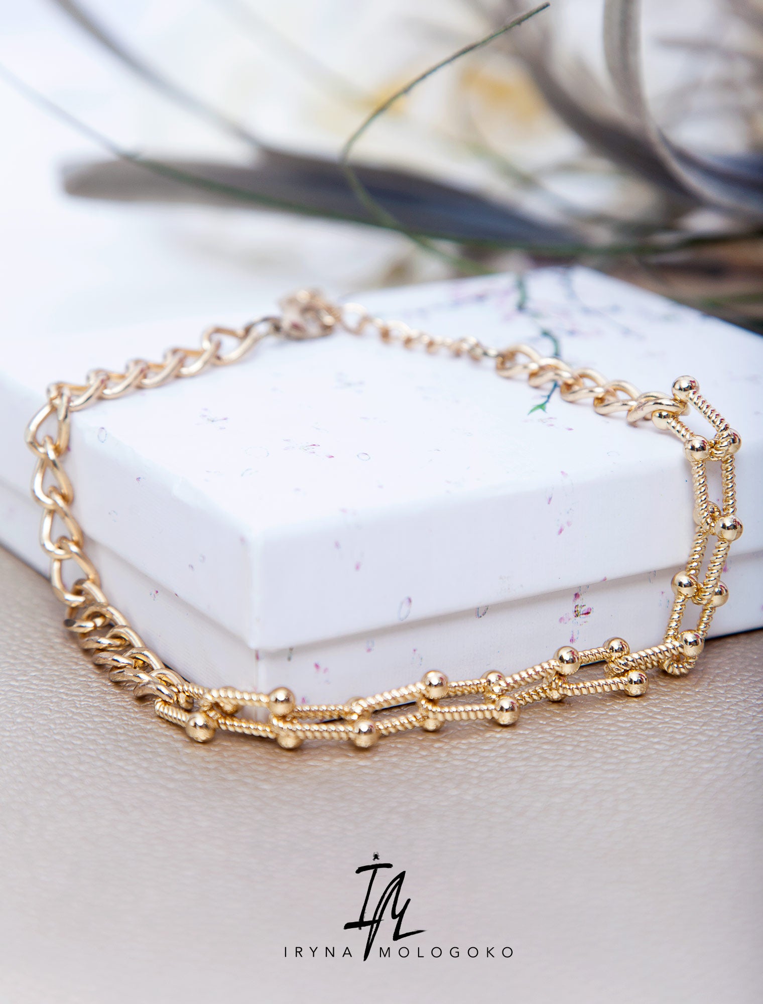 Essential Oil Locket, Scent Diffuser Locket, Anxiety Necklace Set - Mologoko Couture