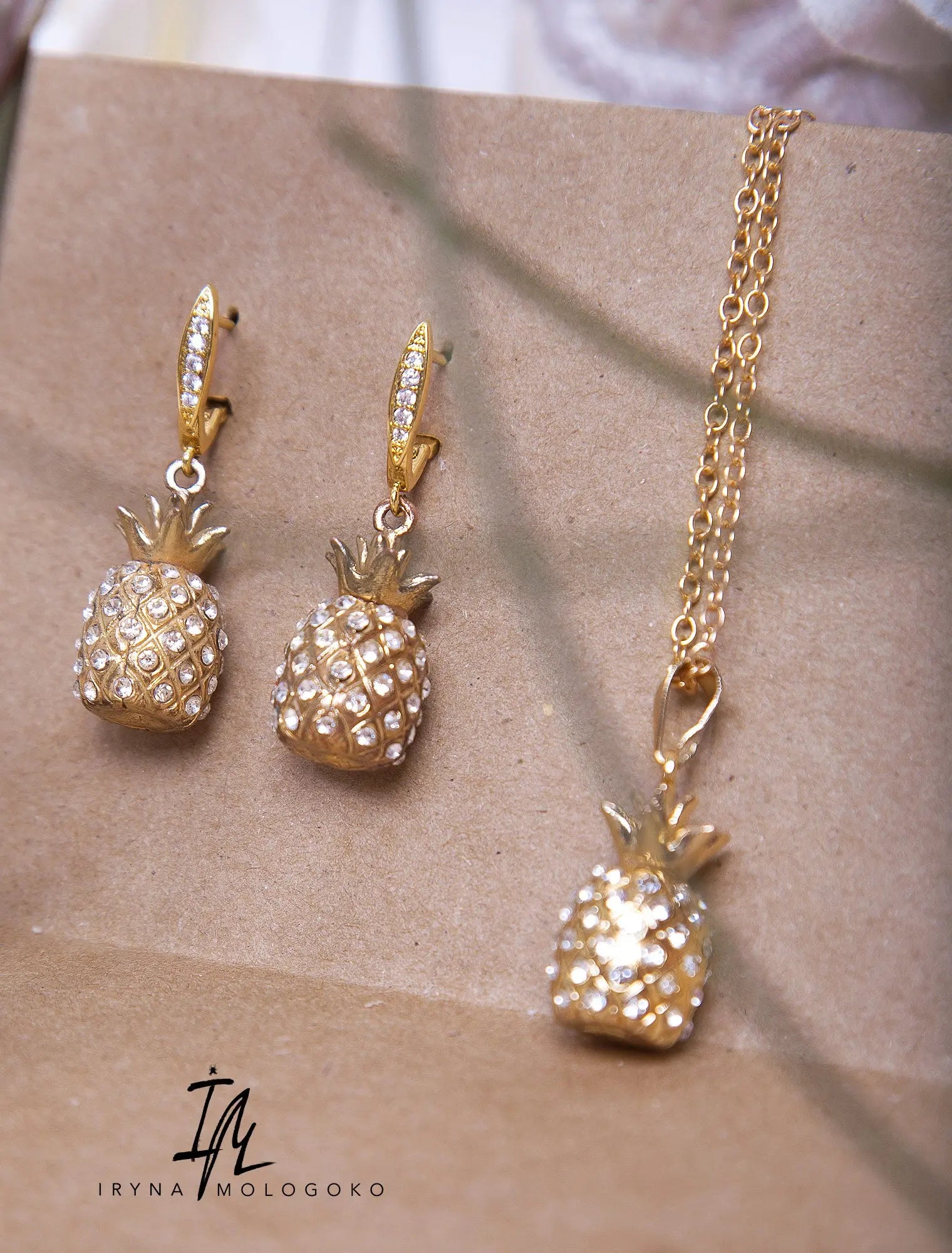 Pineapple Earrings and Necklace Set - Mologoko Couture