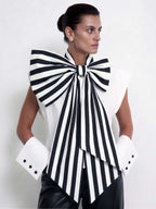 The Pussy Bow Dramatic Detachable Collar