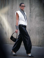 The Baroness 8" - 16” Long Collar Cuffs Set Checkered