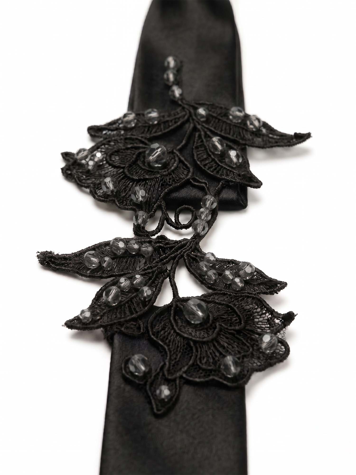 The Baroness 17" Lace Beaded Tie