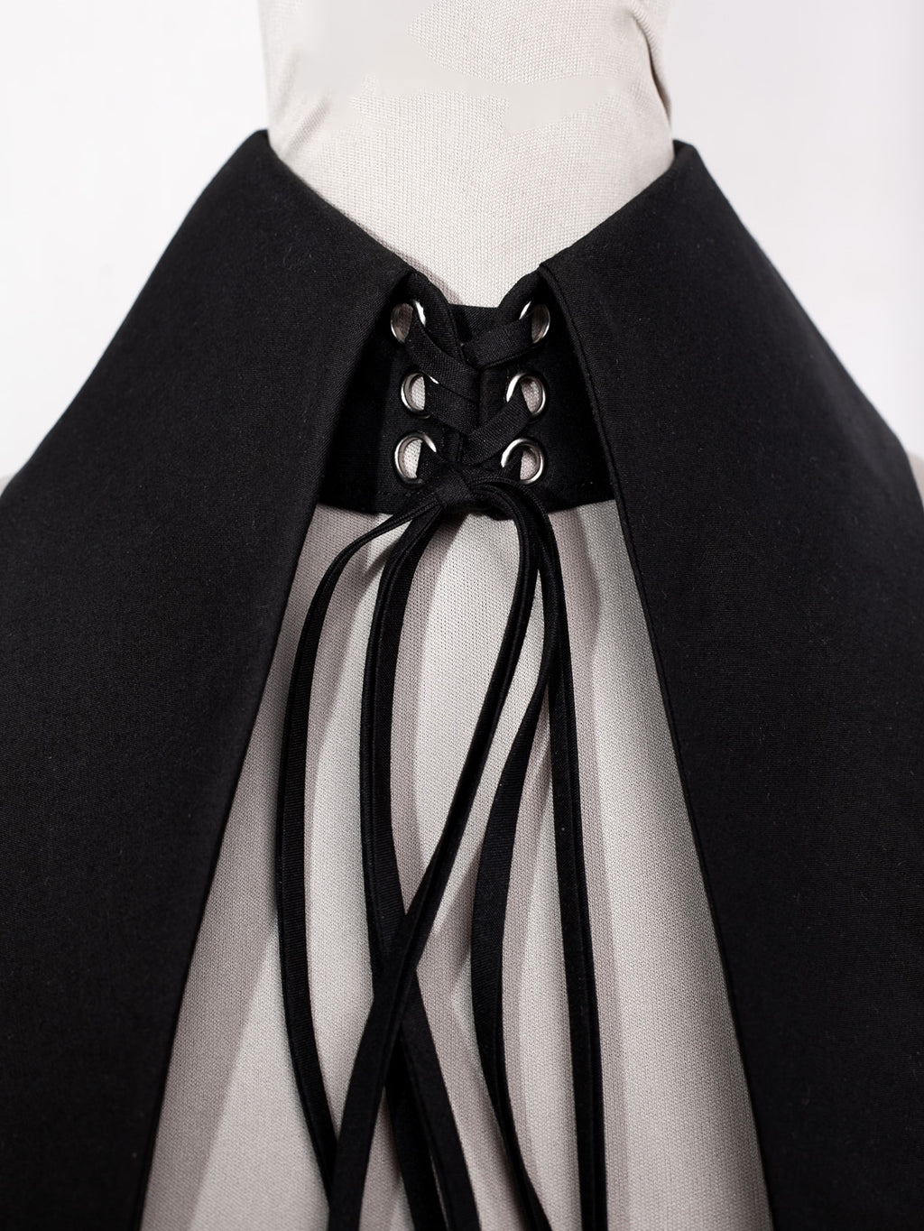 Large Removable Pointy Collar with Lacing