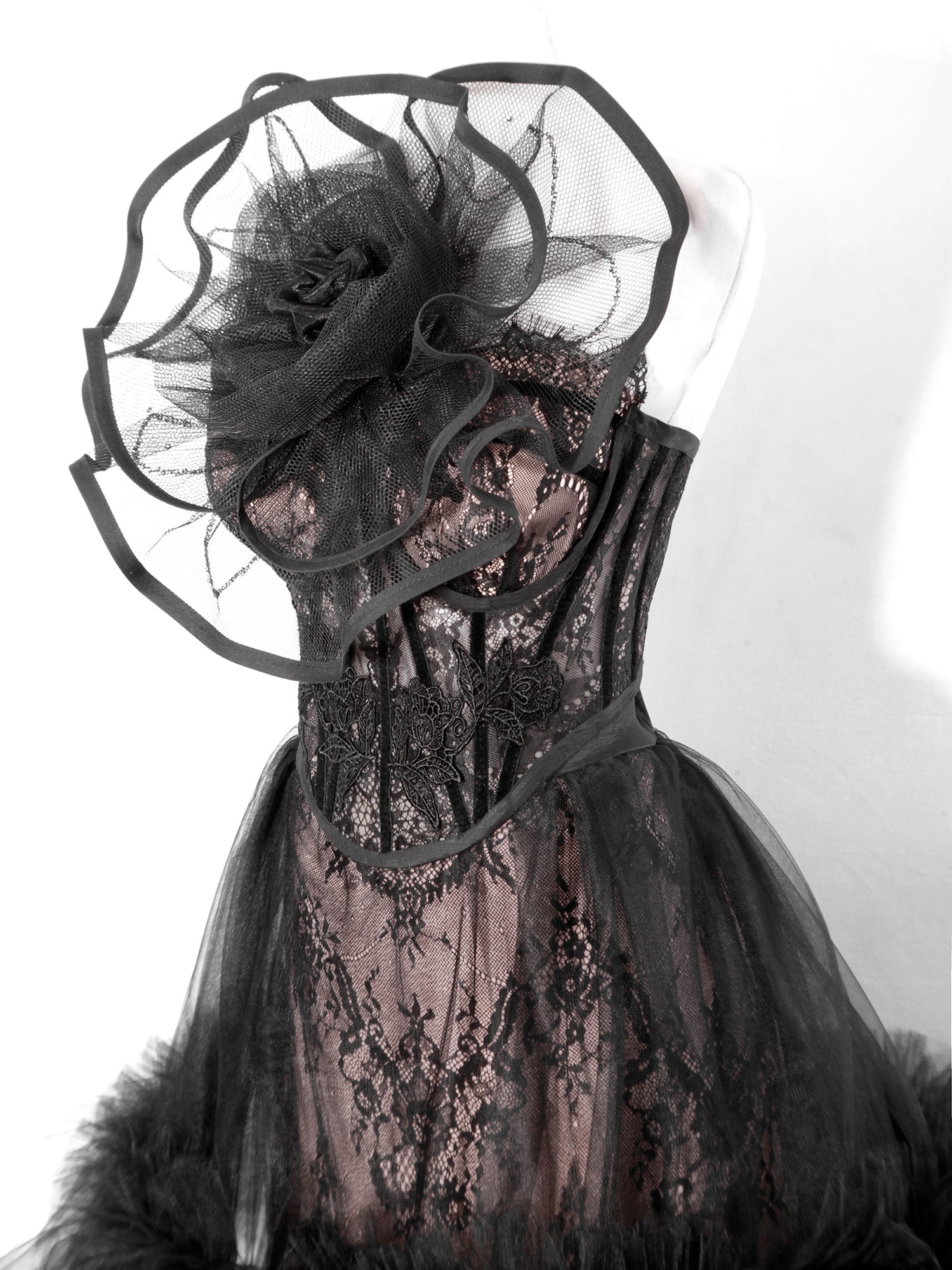 Femme En Noir Layered Tulle and Lace Maxi Skirt