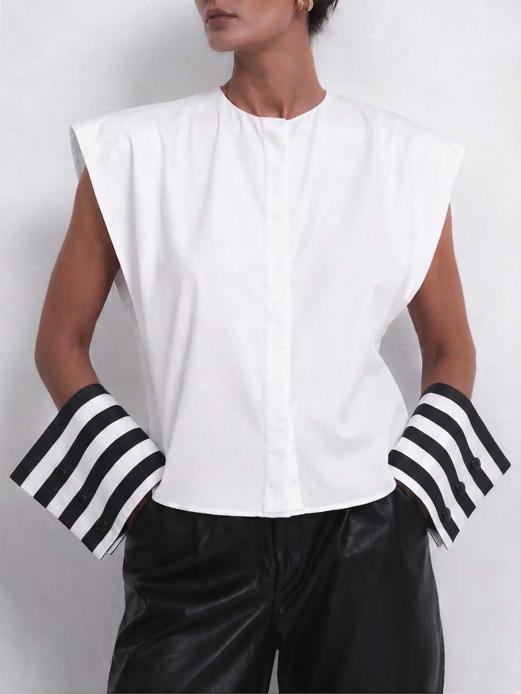 The Baroness Drama Detachable Cuffs