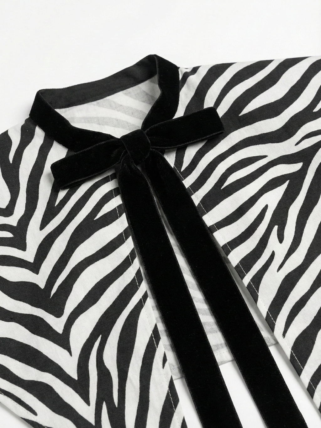 Oversized Detachable Round Collar with Velvet Ties