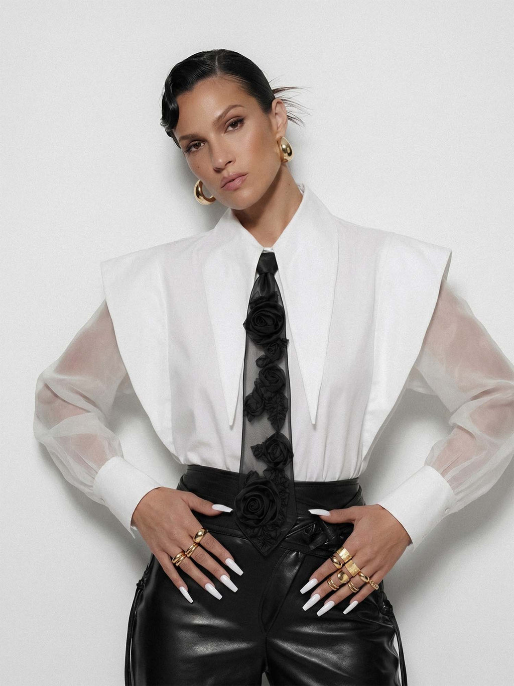 The Rose Semi sheer Tie