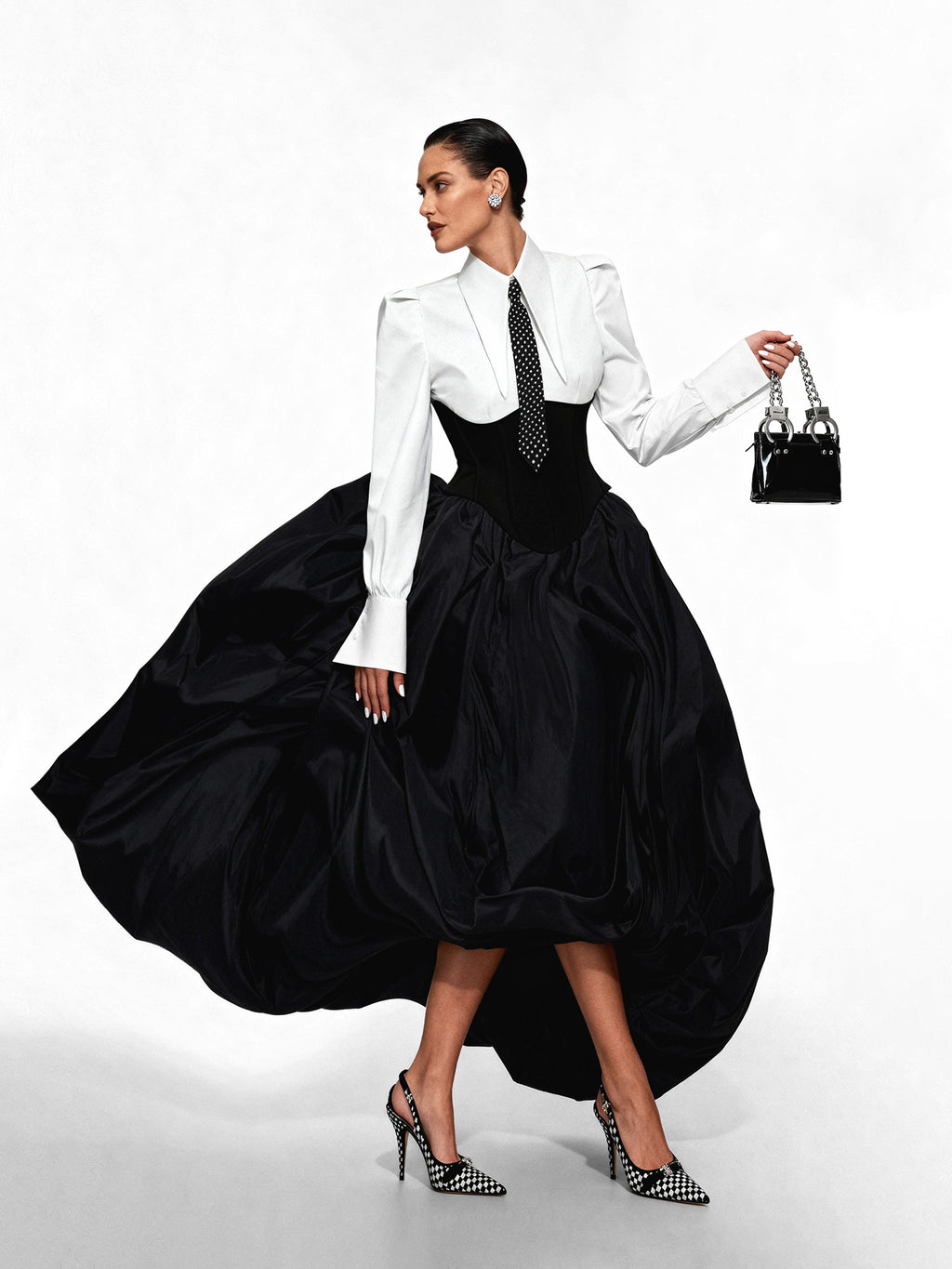 Large Pointy Collar Long Sleeves Fitted Shirt