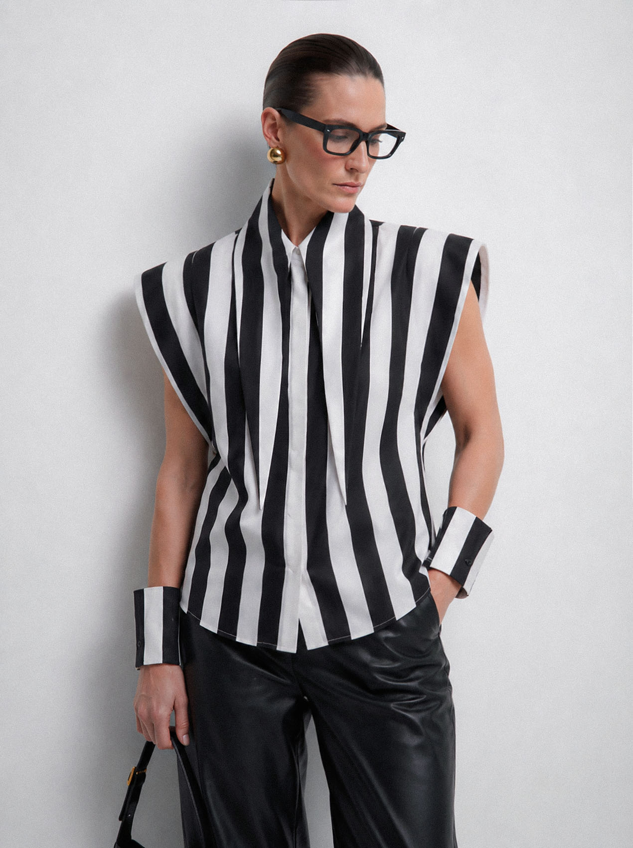 Matilda 16" Long Collar Stripped Sleeveless Shirt