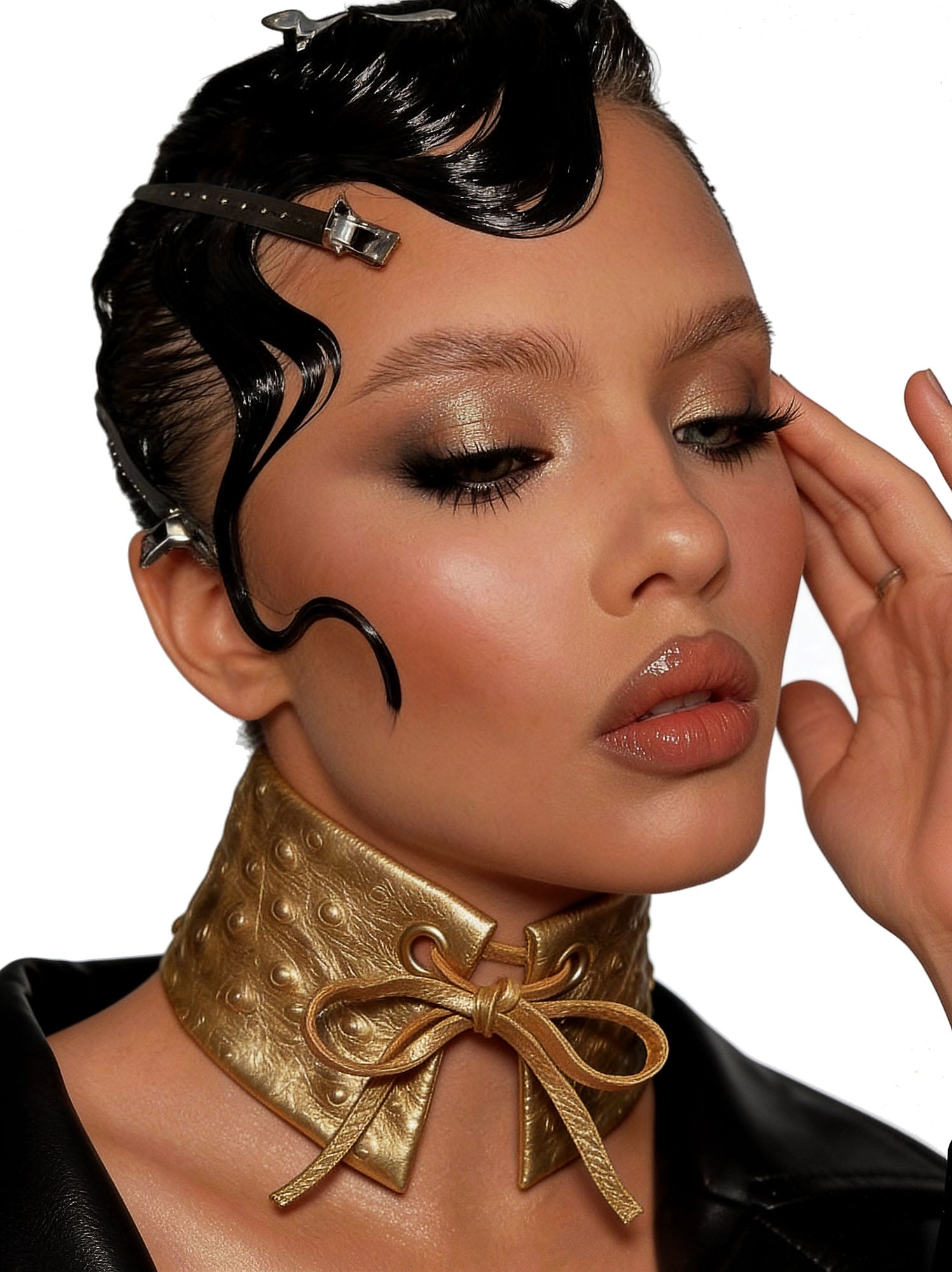 Faux Ostrich Leather Detachable Collar