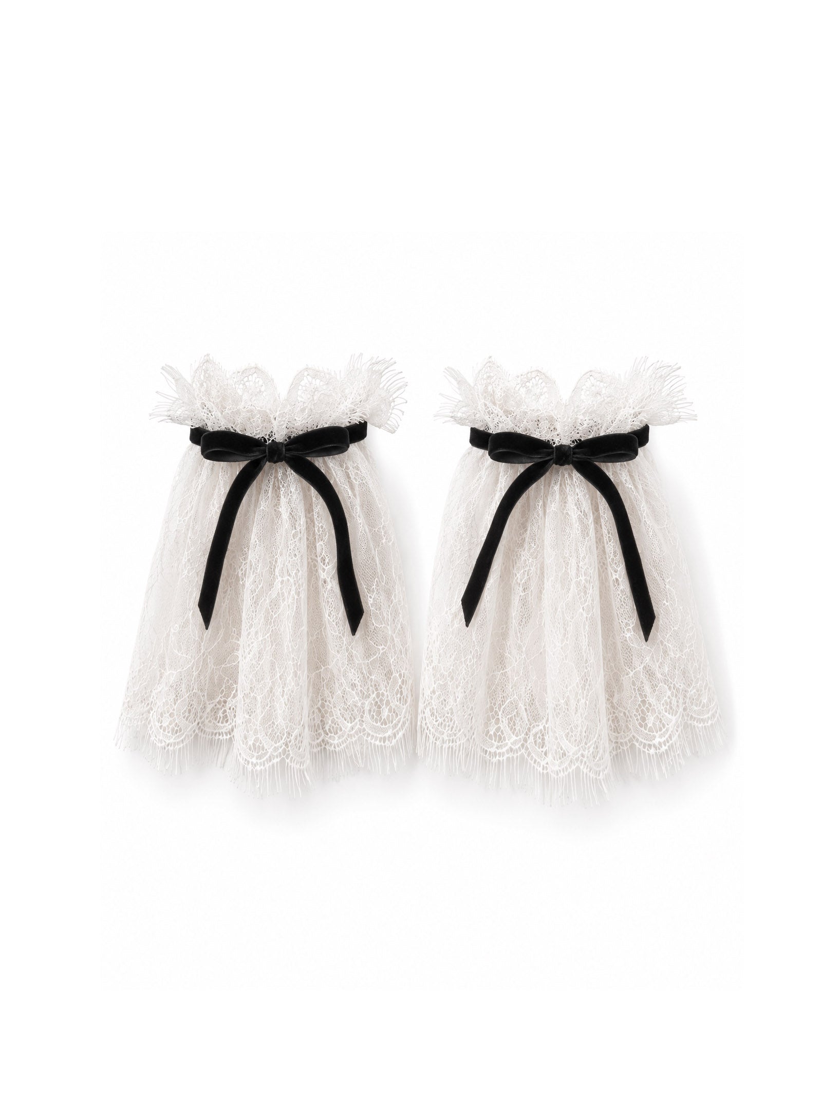 The Poet 7" High Lace Detachable Cuffs