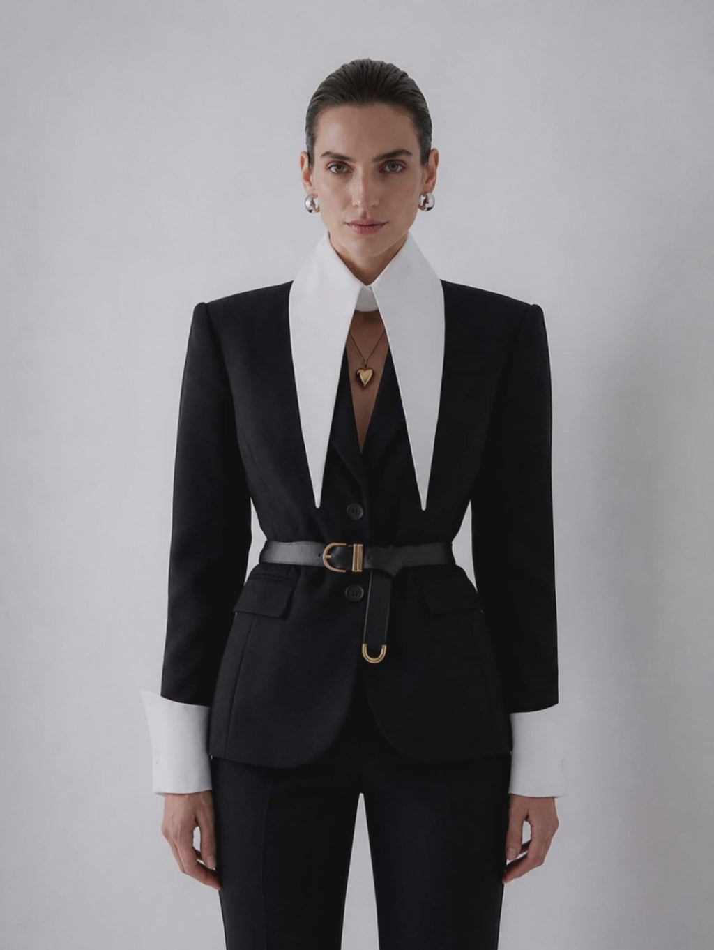 The Baroness 12” Long Detachable Collar